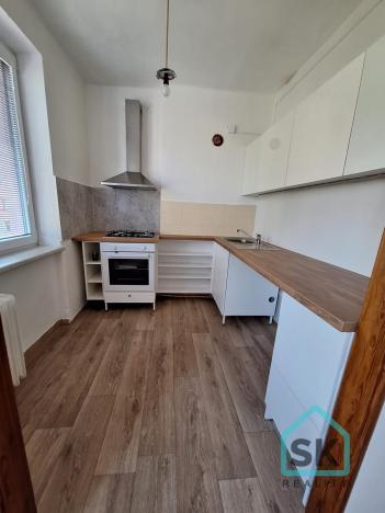 Pronájem bytu 3+1, Krnov - Pod Bezručovým vrchem, Maxima Gorkého, 65 m2