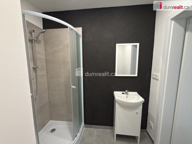 Pronájem bytu 1+kk, Ústí nad Labem, Glennova, 19 m2