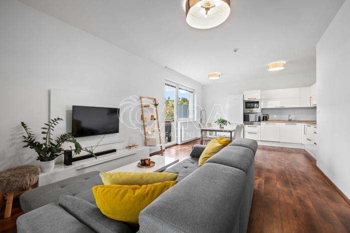 Prodej bytu 2+kk, Praha - Horní Měcholupy, Modenská, 66 m2