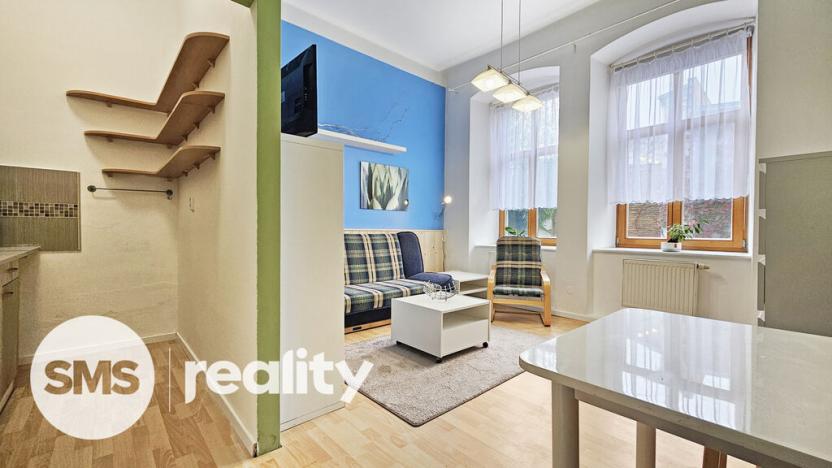 Pronájem bytu 1+kk, Opava - Město, Nákladní, 32 m2