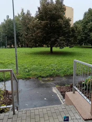 Prodej bytu 1+kk, Praha - Prosek, Veltruská, 27 m2