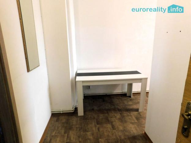 Pronájem bytu 1+1, Děčín, Kamenická, 40 m2