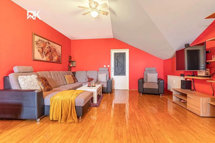 Prodej bytu 3+kk, Chvaletice, Obránců míru, 109 m2