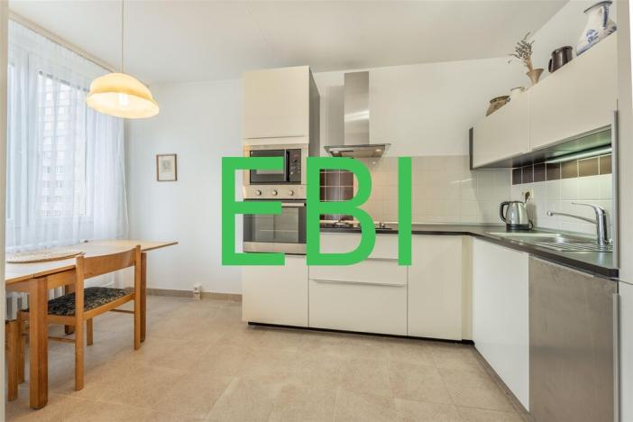 Prodej bytu 3+1, Praha, Hrubého, 65 m2