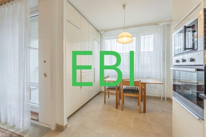 Prodej bytu 3+1, Praha, Hrubého, 65 m2