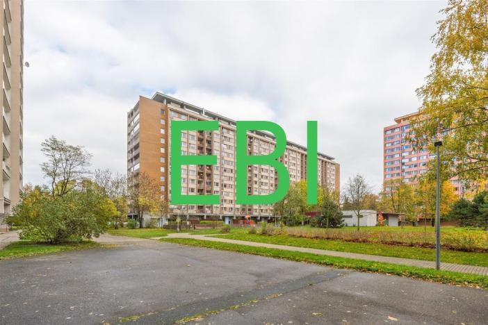 Prodej bytu 3+1, Praha, Hrubého, 65 m2