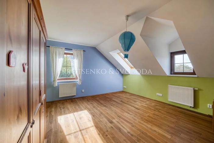 Prodej rodinného domu, Mořina, 239 m2