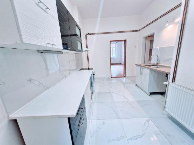 Pronájem bytu 4+1, Ústí nad Labem - Ústí nad Labem-centrum, Masarykova, 110 m2