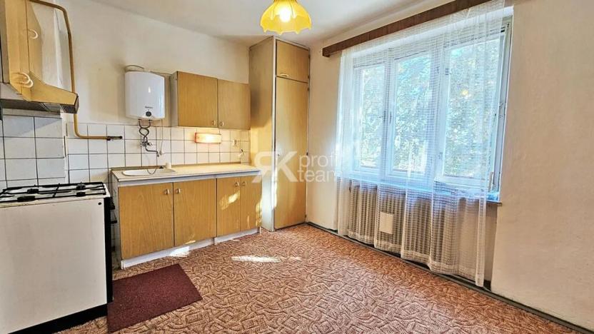 Prodej bytu 2+1, Opava, Polanova, 61 m2