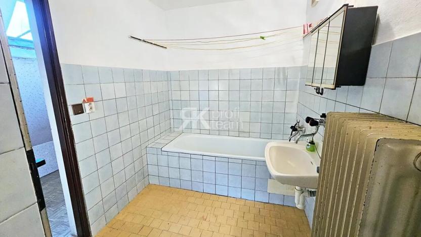 Prodej bytu 2+1, Opava, Polanova, 61 m2