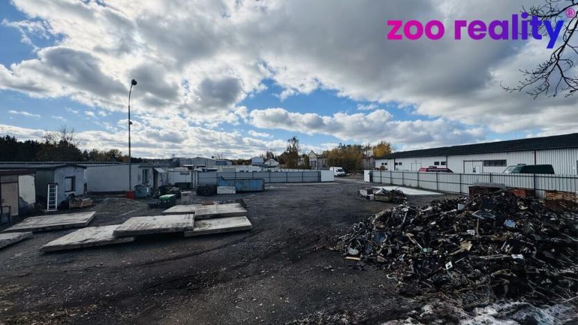 Prodej komerčního pozemku, Lišov, 3904 m2