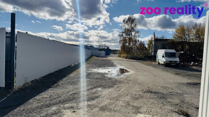 Prodej komerčního pozemku, Lišov, 3904 m2