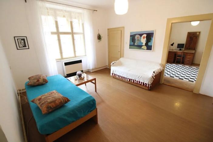 Pronájem bytu 2+1, Praha - Žižkov, Ambrožova, 64 m2