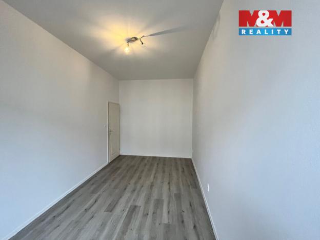 Pronájem bytu 2+kk, Strakonice - Strakonice I, Palackého náměstí, 55 m2