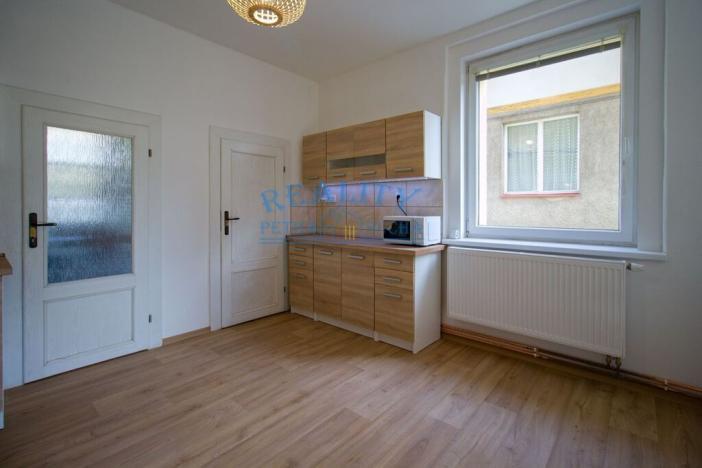 Pronájem bytu 2+1, Ústí nad Labem - Neštěmice, Železná, 63 m2