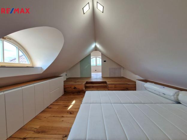 Pronájem bytu 3+kk, Praha - Braník, Branická, 110 m2