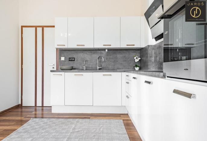 Prodej bytu 2+kk, Předměřice nad Jizerou, 61 m2