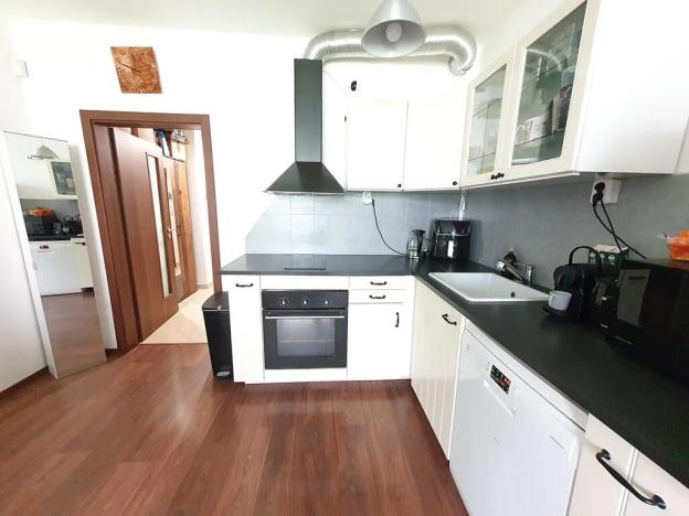 Prodej bytu 1+kk, Praha - Horní Měcholupy, Hornoměcholupská, 38 m2