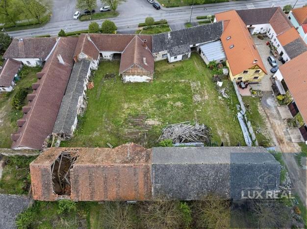 Prodej pozemku pro bydlení, Petrůvky, 11472 m2