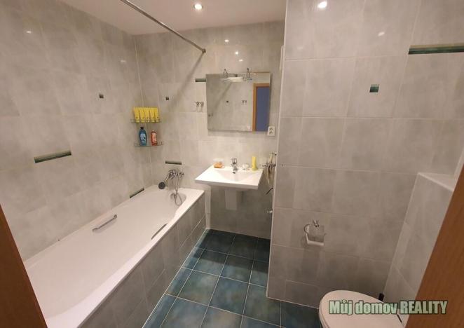 Pronájem bytu 3+kk, Praha - Strašnice, Pod strání, 71 m2