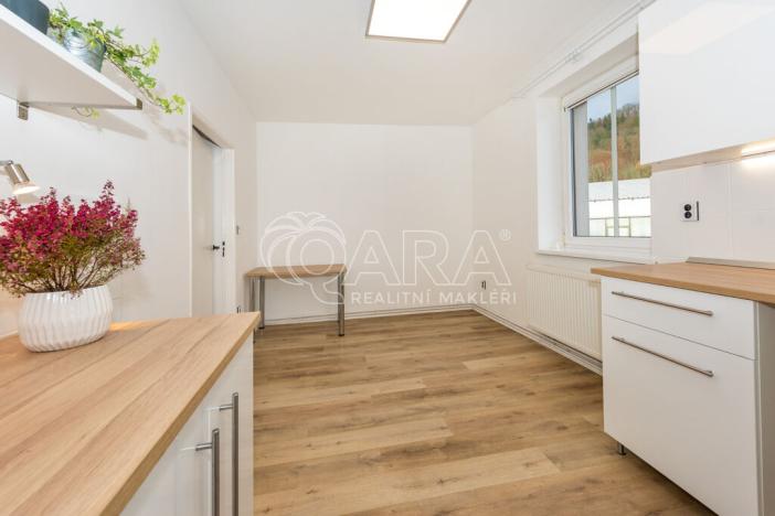 Pronájem bytu 2+kk, Trutnov - Horní Staré Město, Rýchorská, 50 m2