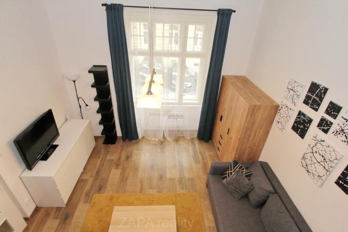 Pronájem bytu 2+kk, Praha - Smíchov, Grafická, 42 m2