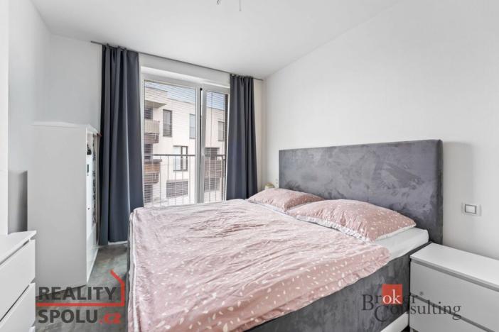 Prodej bytu 2+kk, Hradec Králové - Třebeš, Pod Svahem, 56 m2