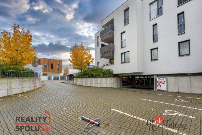 Prodej bytu 2+kk, Hradec Králové - Třebeš, Pod Svahem, 56 m2