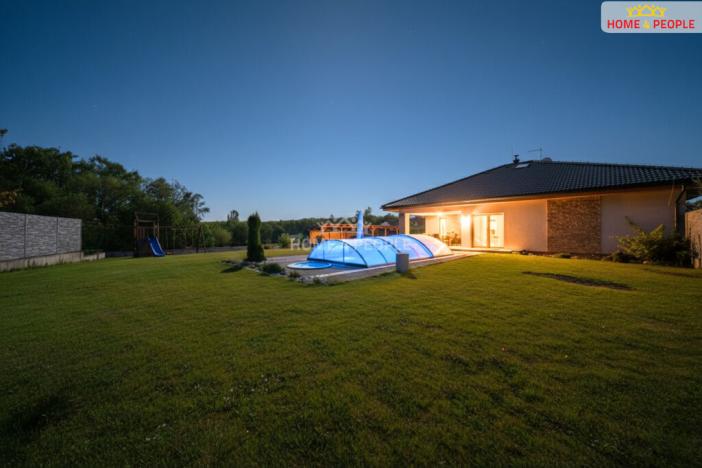 Prodej rodinného domu, Srubec, Slunečná, 230 m2