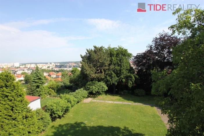 Pronájem kanceláře, Praha - Střešovice, náměstí Před bateriemi, 150 m2