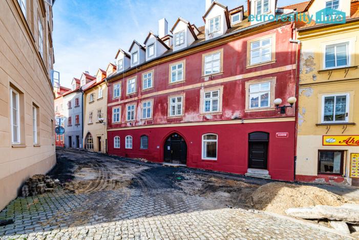 Prodej atypického bytu, Cheb, Cechovní, 168 m2