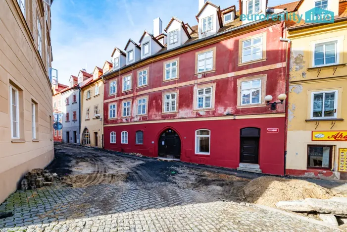Prodej atypického bytu, Cheb, Cechovní, 168 m2