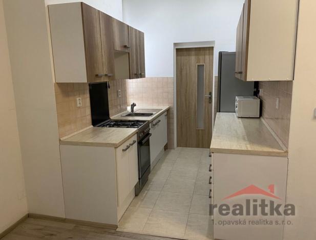Pronájem bytu 2+kk, Opava - Předměstí, Olomoucká, 65 m2