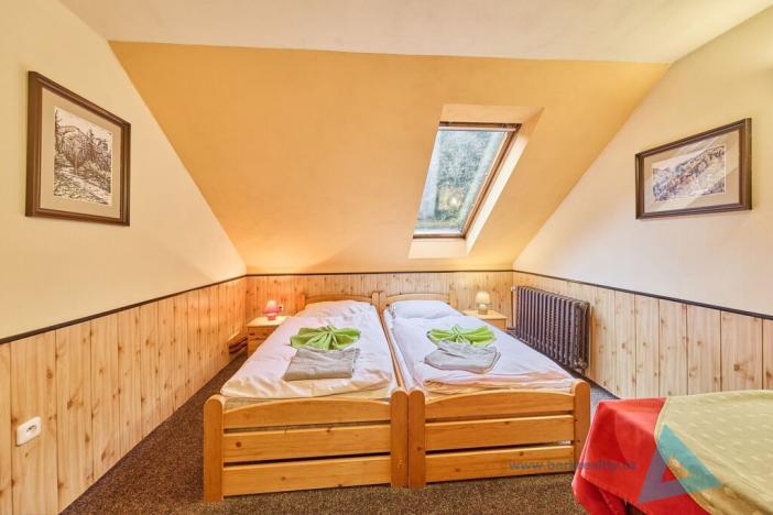 Prodej ubytování, Pec pod Sněžkou - Velká Úpa, 960 m2