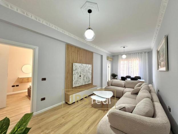 Prodej bytu 2+1, Durrës, Albánie, 76 m2