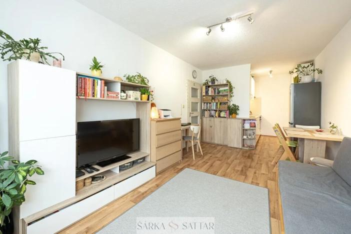 Prodej bytu 2+kk, Praha - Petrovice, Jakobiho, 43 m2