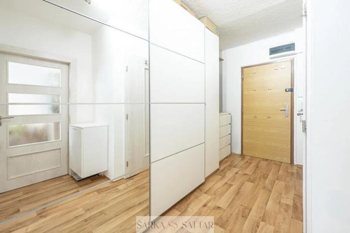 Prodej bytu 2+kk, Praha - Petrovice, Jakobiho, 43 m2