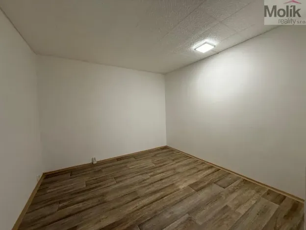 Pronájem bytu 3+1, Bílina - Teplické Předměstí, Sídliště Za Chlumem, 65 m2