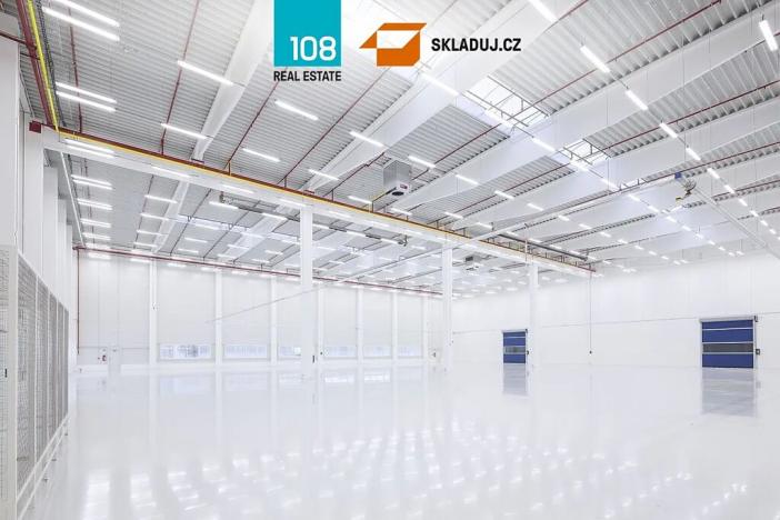 Pronájem skladu, Vyškov, Kroměřížská, 8000 m2