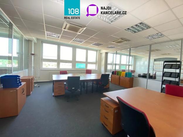 Pronájem kanceláře, Praha - Modřany, Mezi vodami, 5500 m2
