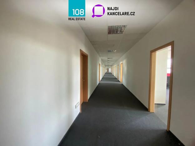 Pronájem kanceláře, Praha - Modřany, Mezi vodami, 5500 m2