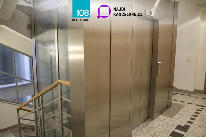 Pronájem kanceláře, Praha - Nové Město, Hybernská, 666 m2