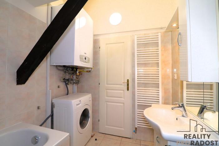 Pronájem bytu 2+kk, Brno, Kluchova, 77 m2