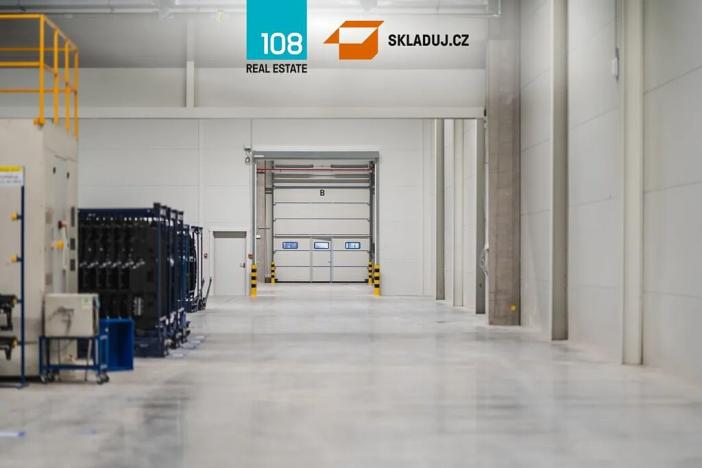 Pronájem skladu, Hrušky, 36695 m2
