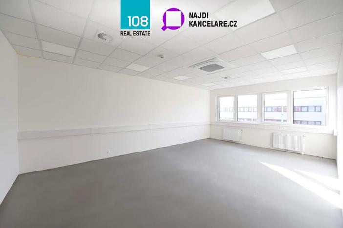 Pronájem kanceláře, Praha - Horní Počernice, K Bílému vrchu, 1500 m2