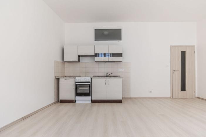 Pronájem bytu 3+kk, Plzeň - Jižní Předměstí, V Šipce, 63 m2