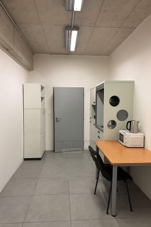 Pronájem kanceláře, České Budějovice - České Budějovice 3, Pražská tř., 164 m2