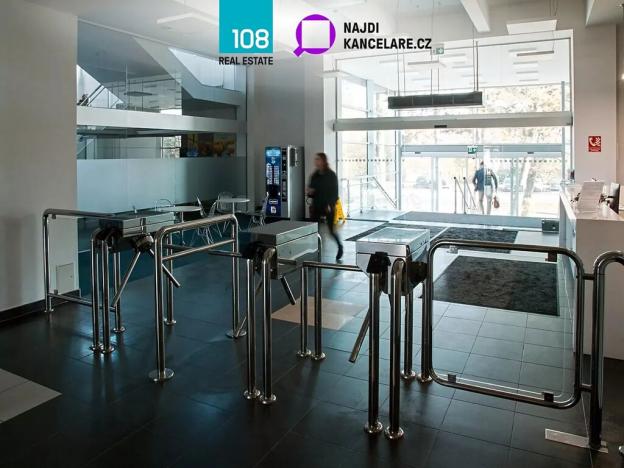 Pronájem kanceláře, Brno, Purkyňova, 1385 m2
