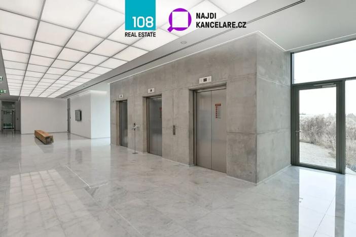 Pronájem kanceláře, Brno, Palachovo náměstí, 557 m2