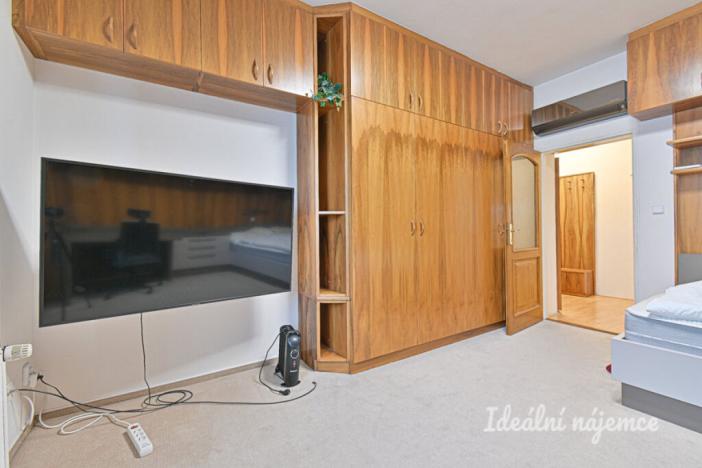 Pronájem bytu 1+1, Brno - Židenice, Škroupova, 38 m2